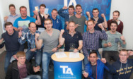 In Feierlaune: die Industriemeister-Gruppe 1.