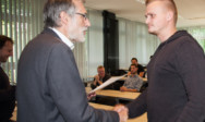 Die angehenden Handwerksmeister bei der Verabschiedung am TA Bildungszentrum Hameln.