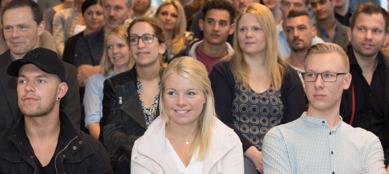 Begruessung Aufstieg und Zertifikatslehrgaenge