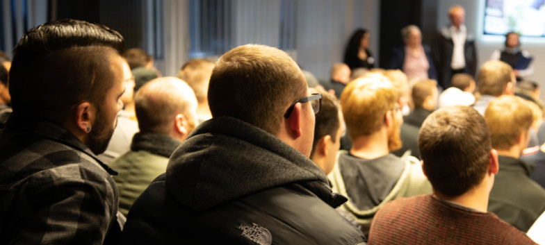 Begruessung Symbolbild