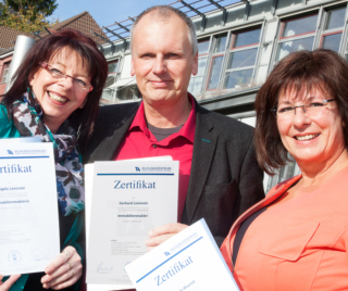 Erfahrungsbericht vom TA Bildungszentrum: Familie Leminski (Immobilienmakler IHK)