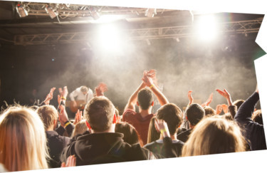Inhalte der Ausbildung Musikmanagement IHK: Basiswissen Musikbranche, Künstlermanagement, Theater, Orchester, Eventmanagement – Planung, Einbindung Künstler, Label & Rights, Management, Publishing, Booking & Live Management – Verträge und Praxis, Musikproduktion - Technik und Programme, Veranstaltungstechnik & Sicherheit