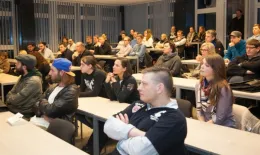 Bühne frei für Eventmanager, Ausbilder und Immobilienverwalter
