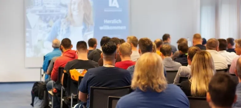 Bereit zum Karrieresprung – viele Studierende starten in ihre Weiterbildung