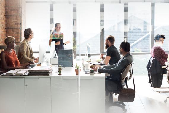 Immobilienmakler IHK Büro