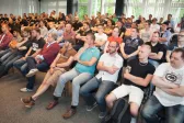 Abschied von Hameln: Die Industriemeister Elektrotechnik IHK und Mechatronik IHK feiern mit den Logistikmeistern IHK.