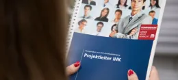 Erfolgreicher Abschluss zahlreicher Zertifikatslehrgänge