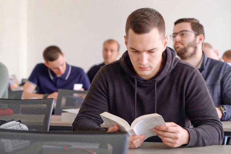 Vorkurs Technische Grundlagen Teilnehmer Unterricht