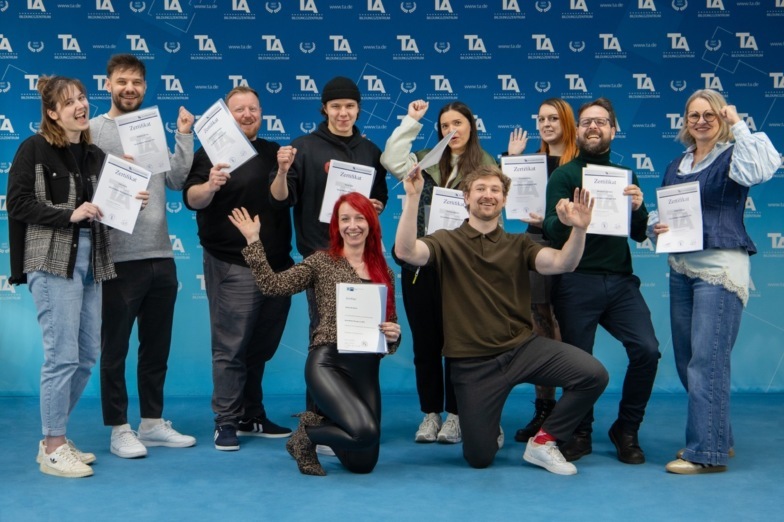 03-26_SMM-15-26-V-HM