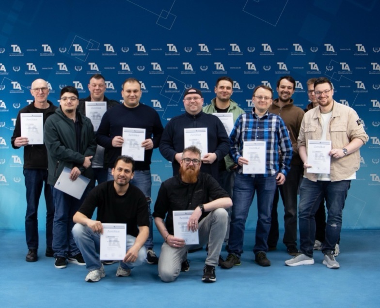 04-26_EFFT-5-26-V-HM