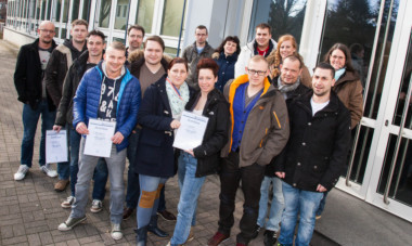 Zertifikate für die Teilnehmer an der Ausbildereignungsprüfung IHK (AEVO) in Hameln.