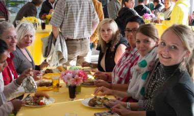 Unsere Studierenden am TA Bildungszentrum Hannover feiern das Sommerfest.