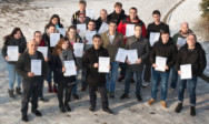 Verabschiedung vom Lehrgang zur Ausbildereigung IHK: Die Studierenden am TA Bildungszentrum bekommen ihre Zertifikate.
