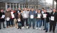 Verabschiedung vom Lehrgang zur Ausbildereigung IHK: Die Studierenden am TA Bildungszentrum bekommen ihre Zertifikate.