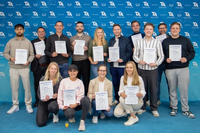 06-25_IMVW-17-25-V-HM