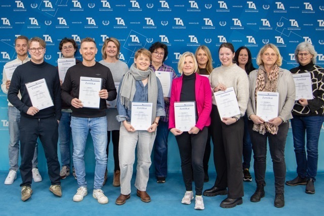 2025-11_IMVW-24-25-V-HM