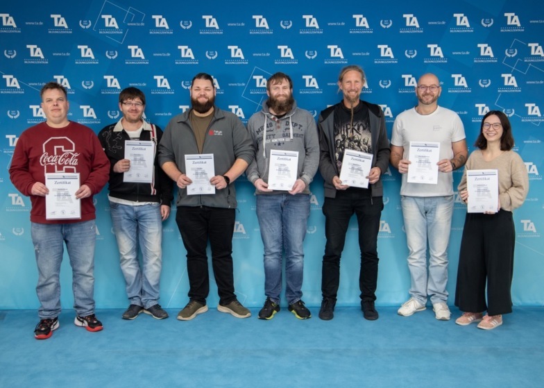 10-25_EFFT-20-25-V-HM