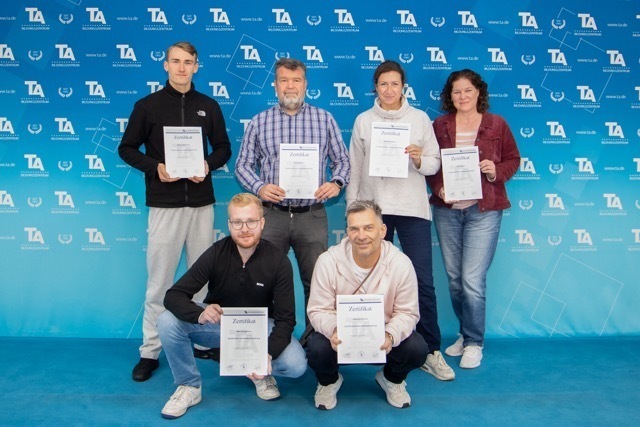 09-25-IMVW-15-25-V-HM