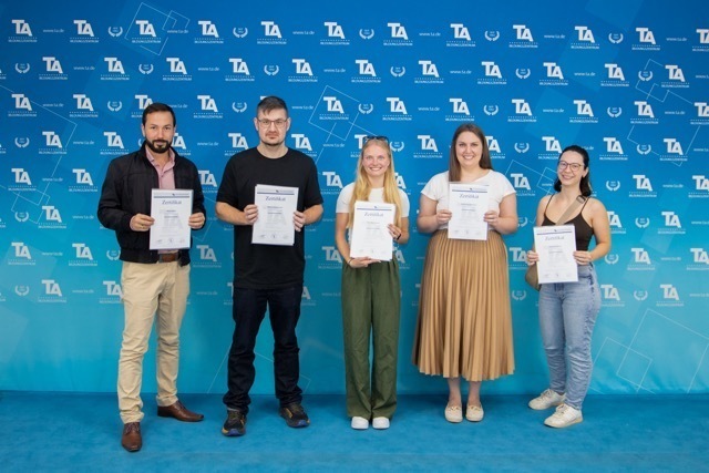 09-25_IMMA-19-25-V-HM-1